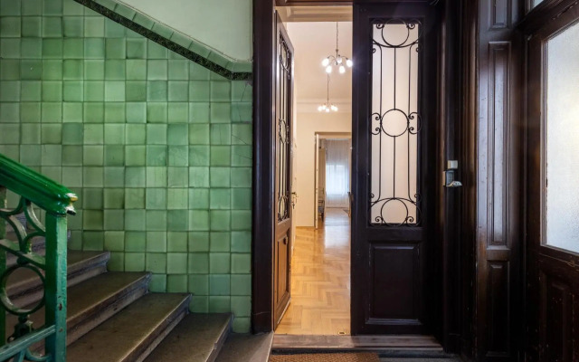 ORANGEHOMES Kalvin Sq 2 bedroom apartment