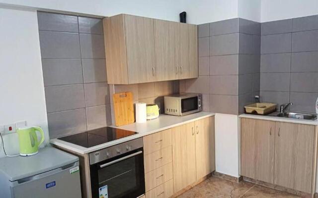 Ha.De.Co. Holiday Apts -Apartment B