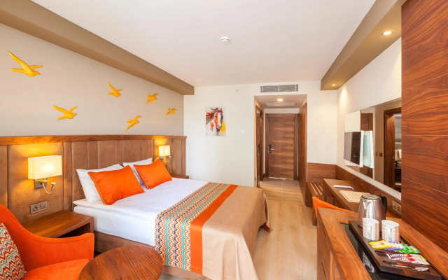 Seaden Valentine Resort & Spa 
