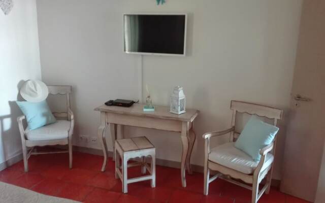 Apartment With one Bedroom in Lagos, With Wonderful sea View, Furnishe