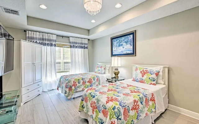 'chic on the Beach' Luxe Anna Maria Island Retreat