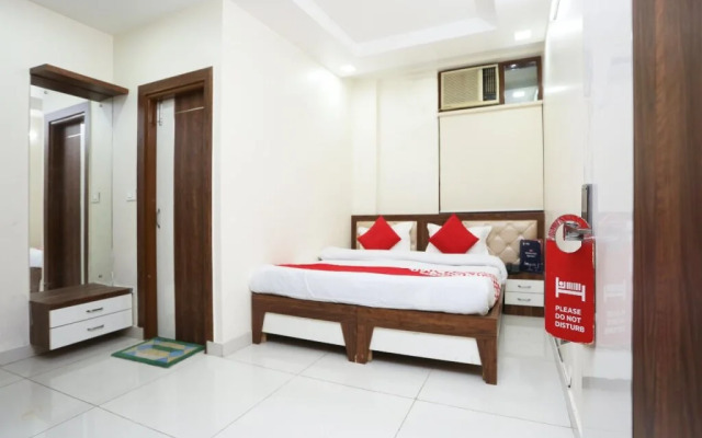 OYO 28571 Doodle's Crib Guest House