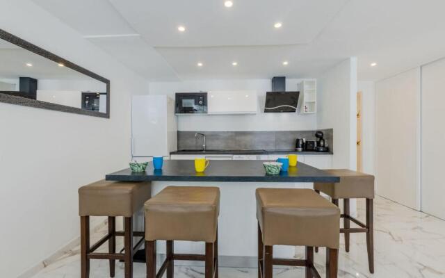 KIKILOUE 90m2 sur la Croisette avec terrasse & vue de rêve