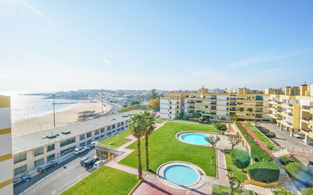 Seafront Condo And Big Terrace