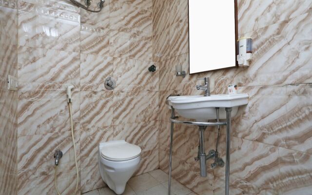 OYO 736 Hotel Saltee