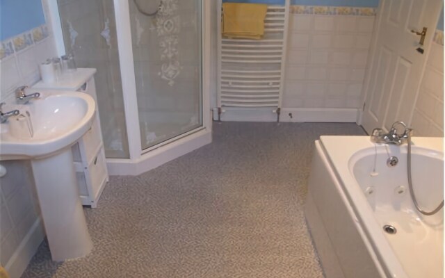 Milton Lea Bed & Breakfast