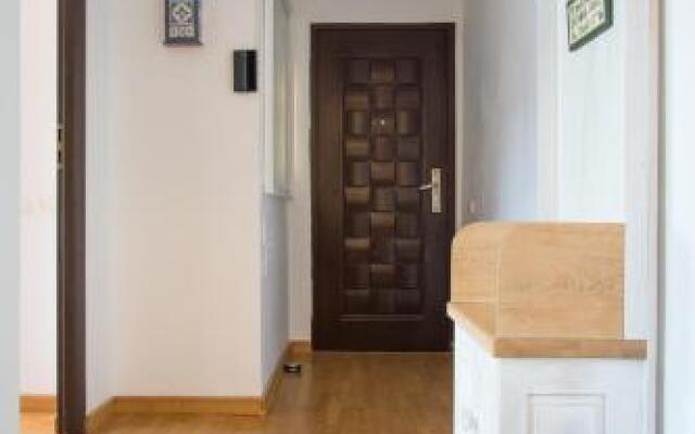 Silvia's Apartment