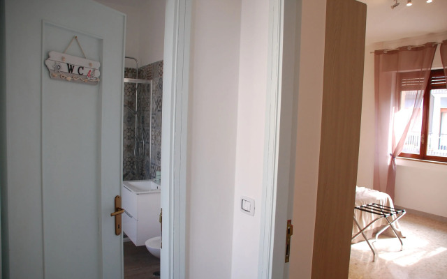 Bari Rooms Central Station