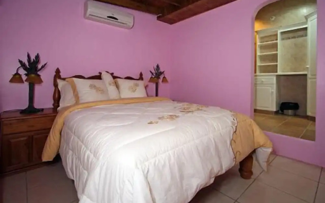 Sheppy's Den Villa
