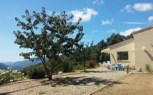 Villa With 2 Bedrooms in Sorbollano, With Wonderful Mountain View, Enc