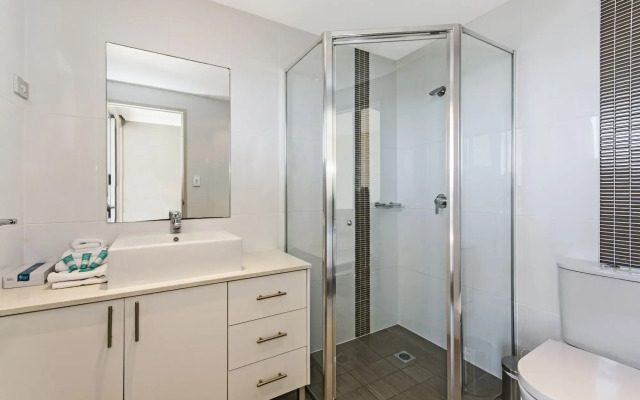 Redvue Apartments