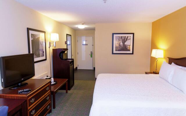 Hampton Inn New Philadelphia