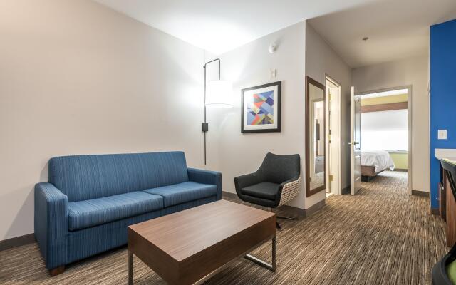 Holiday Inn Express & Suites Lagrange I-85 by IHG