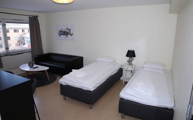 Fastliving Apartment Hotel
