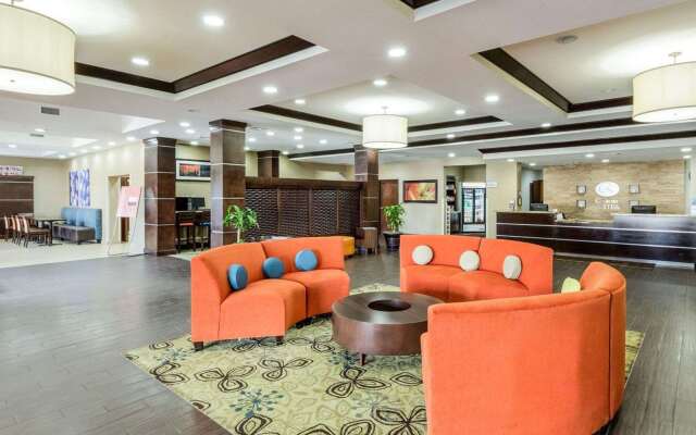 Comfort Suites Cotulla near I-35