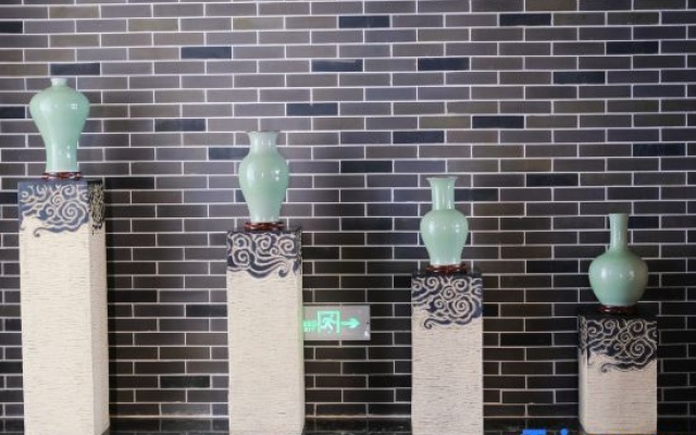 Hongkun Hotel – Exterior – Guilin
