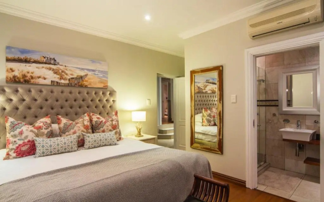 The Hamptons Guest House