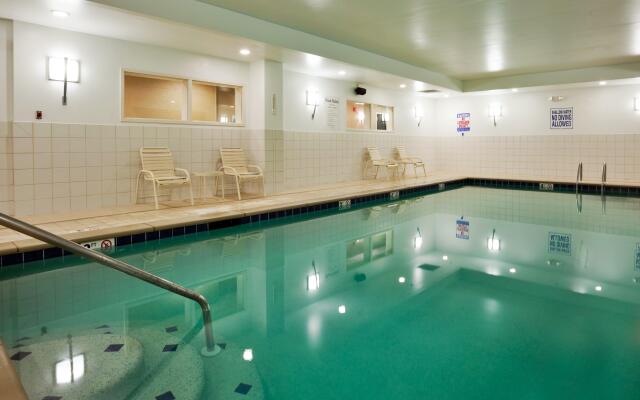 Holiday Inn Express Hotel & Suites Kodak East - Sevierville by IHG