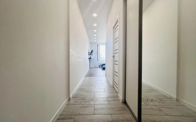 White Сity на проезде Береговой 3