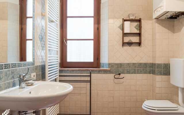 Pomegranate apt With Shared Pool