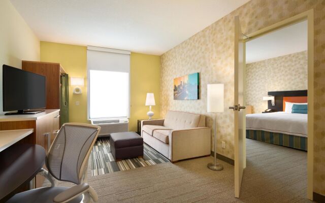 Home2 Suites by Hilton Minneapolis Bloomington