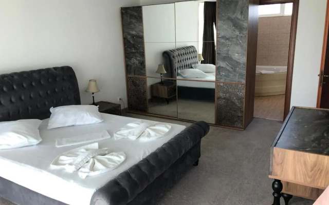 Hotel Florida Mamaia