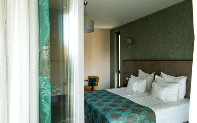 Victoria Bulevard Hotel