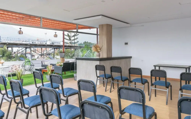 El Puente Hotel Boutique