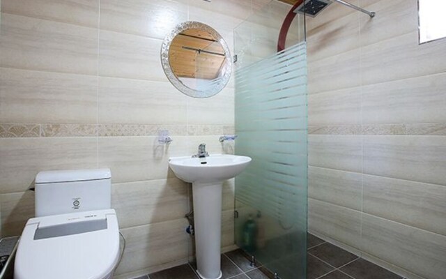 Gapyeong Adonis Pension