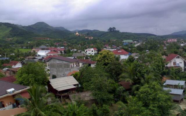 Royal Hotel Luang Namtha ' Huang Ching'