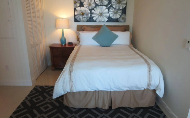 Churchill Suites Miami Brickell
