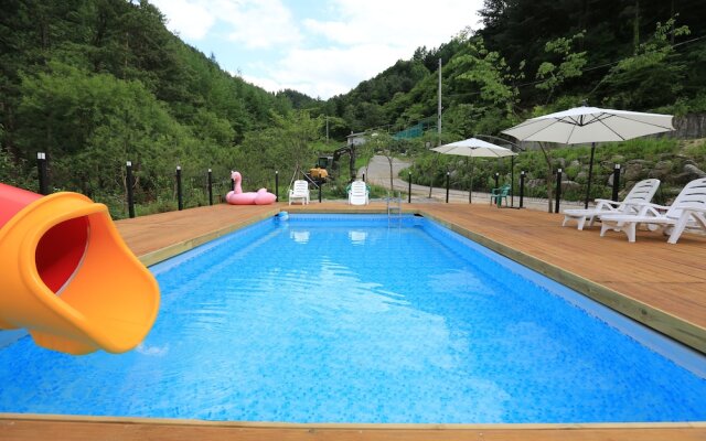 Haena Pension