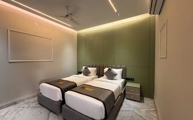 Hotel Mumbai House - Pithampur