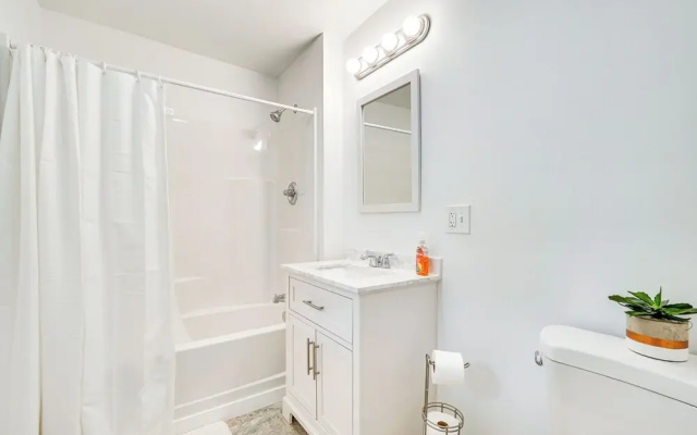 Charming Glens Falls Retreat Near Downtown!