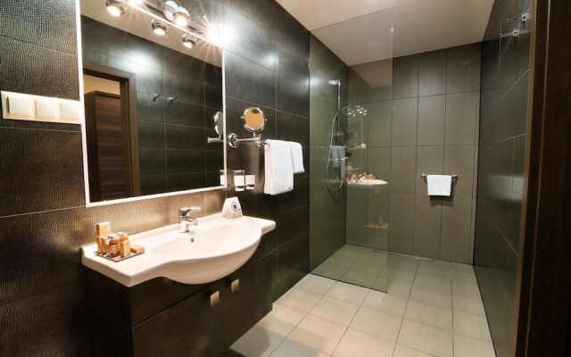Hotel Atena