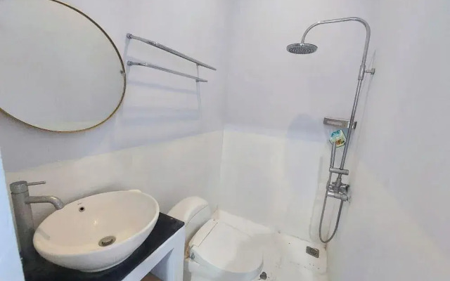 Double D Guesthouse and Villa