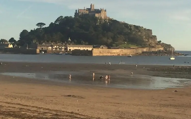 Beautiful 1-bed Studio in Boyton Launceston