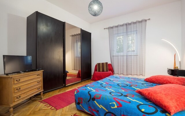 Apartment Lili Pula