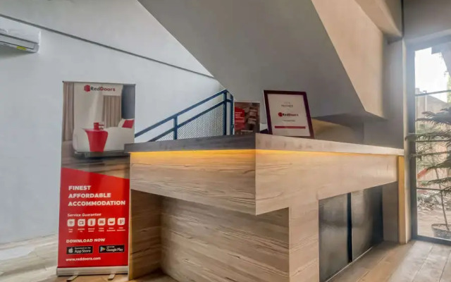 Urbanview Caverna Gandaria by RedDoorz