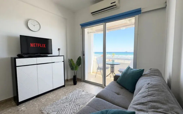 Kolonaki Seaview 1bdr Finikoudes