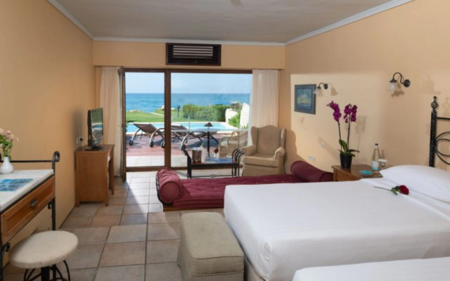 Aquila Rithymna Beach