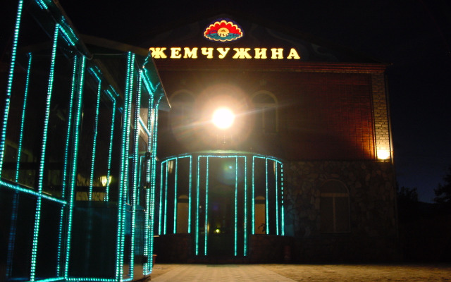 Zhemchuzhina Hotel