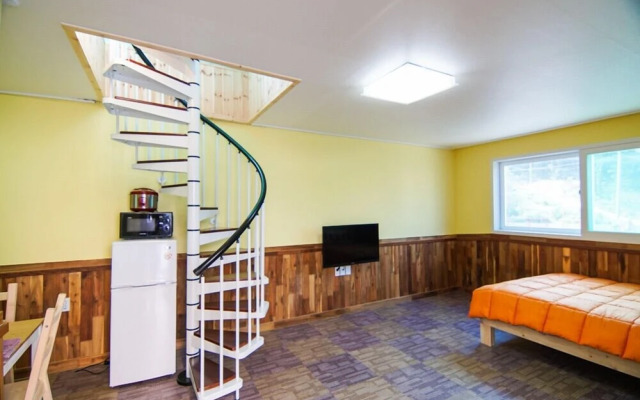 Sunrise Pension