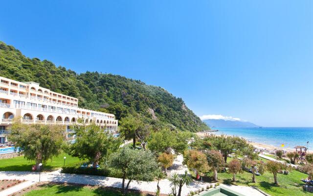 Domes of Corfu, Autograph Collection