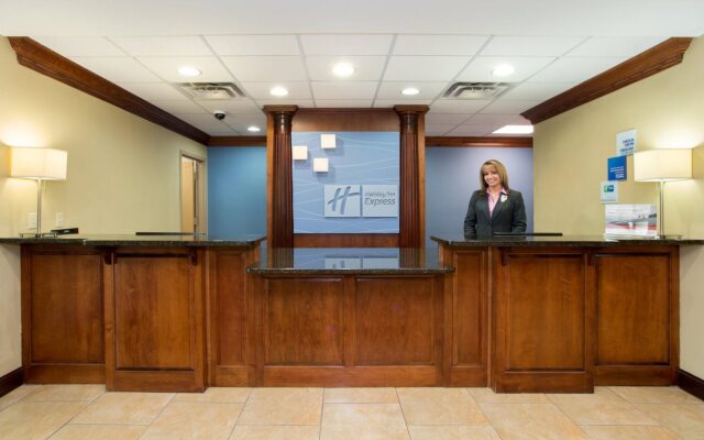 Holiday Inn Express & Suites Richmond by IHG