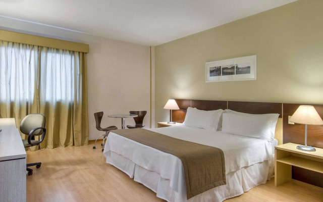 Hotel Euro Suite Curitiba Batel By Nacional Inn