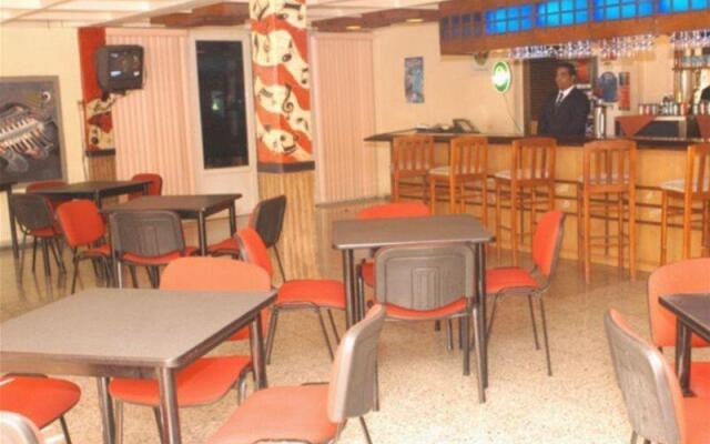 Aparthotel Las Brisas