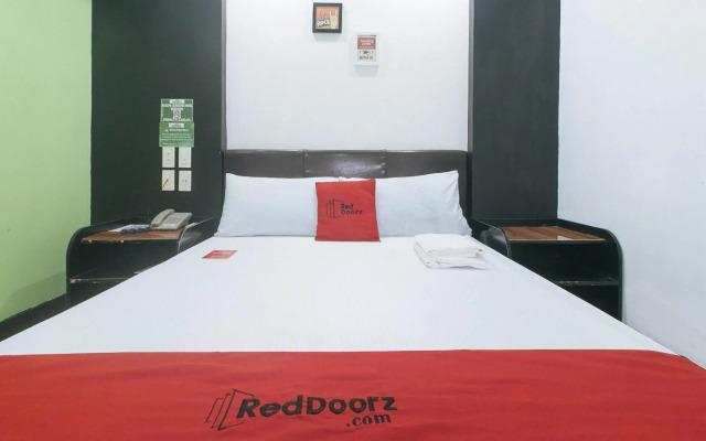 OYO 717 Ranchotel Bayanan