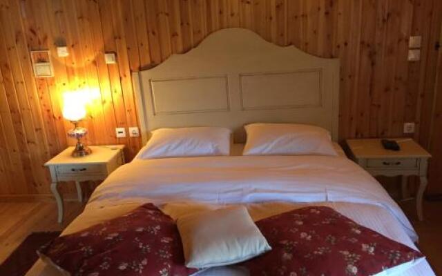 Aithra Boutique Hotel