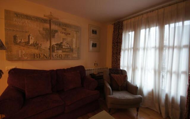 LH Apartamento Sayo VIII